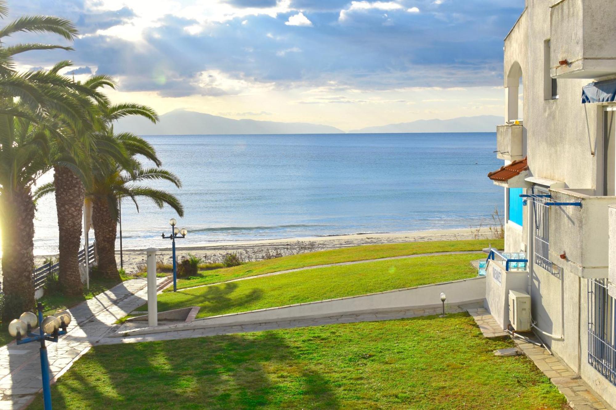 Varonos Summer Residences Siviri Bagian luar foto